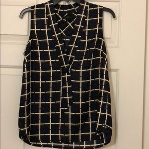 Sleeveless silk top, window pane print